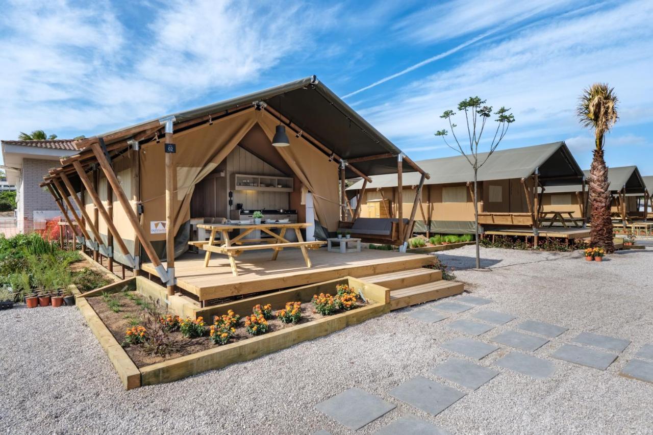 Camping Estival Vendrell Platja โกมาร์รูกา ภายนอก รูปภาพ