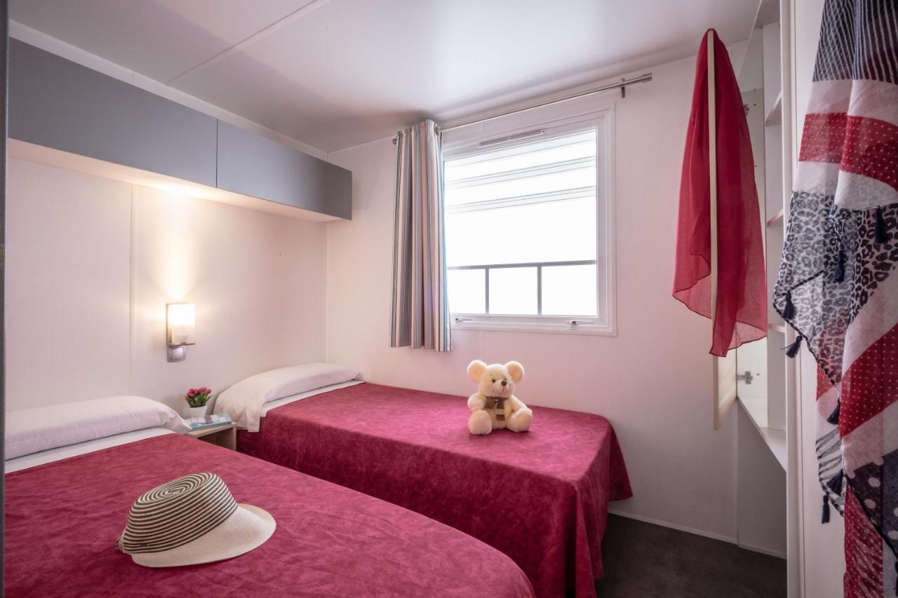 Camping Estival Vendrell Platja โกมาร์รูกา ภายนอก รูปภาพ