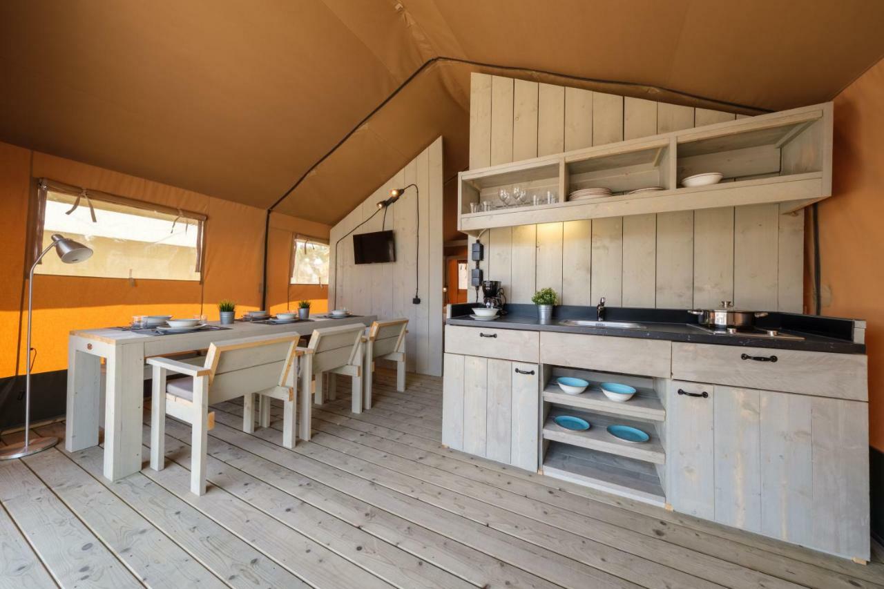 Camping Estival Vendrell Platja โกมาร์รูกา ภายนอก รูปภาพ