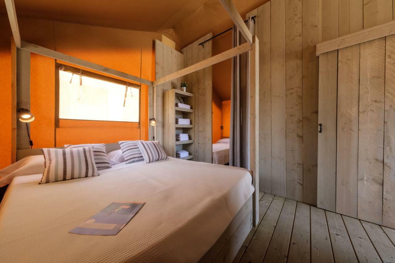 Camping Estival Vendrell Platja โกมาร์รูกา ภายนอก รูปภาพ